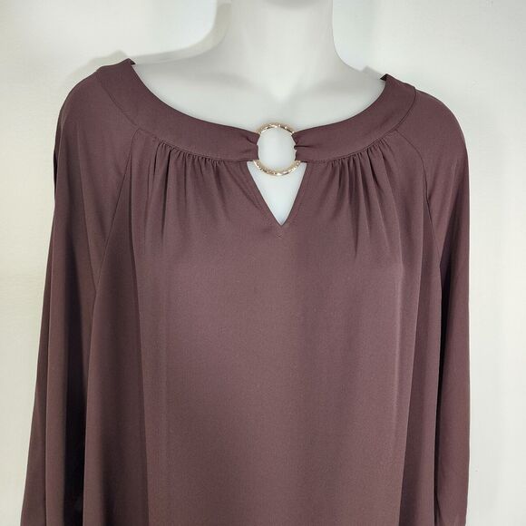 Chico's Womens Top Size 1 Medium Brown Asymmetrical Hem Grommet Cold Shoulder - Picture 5 of 14